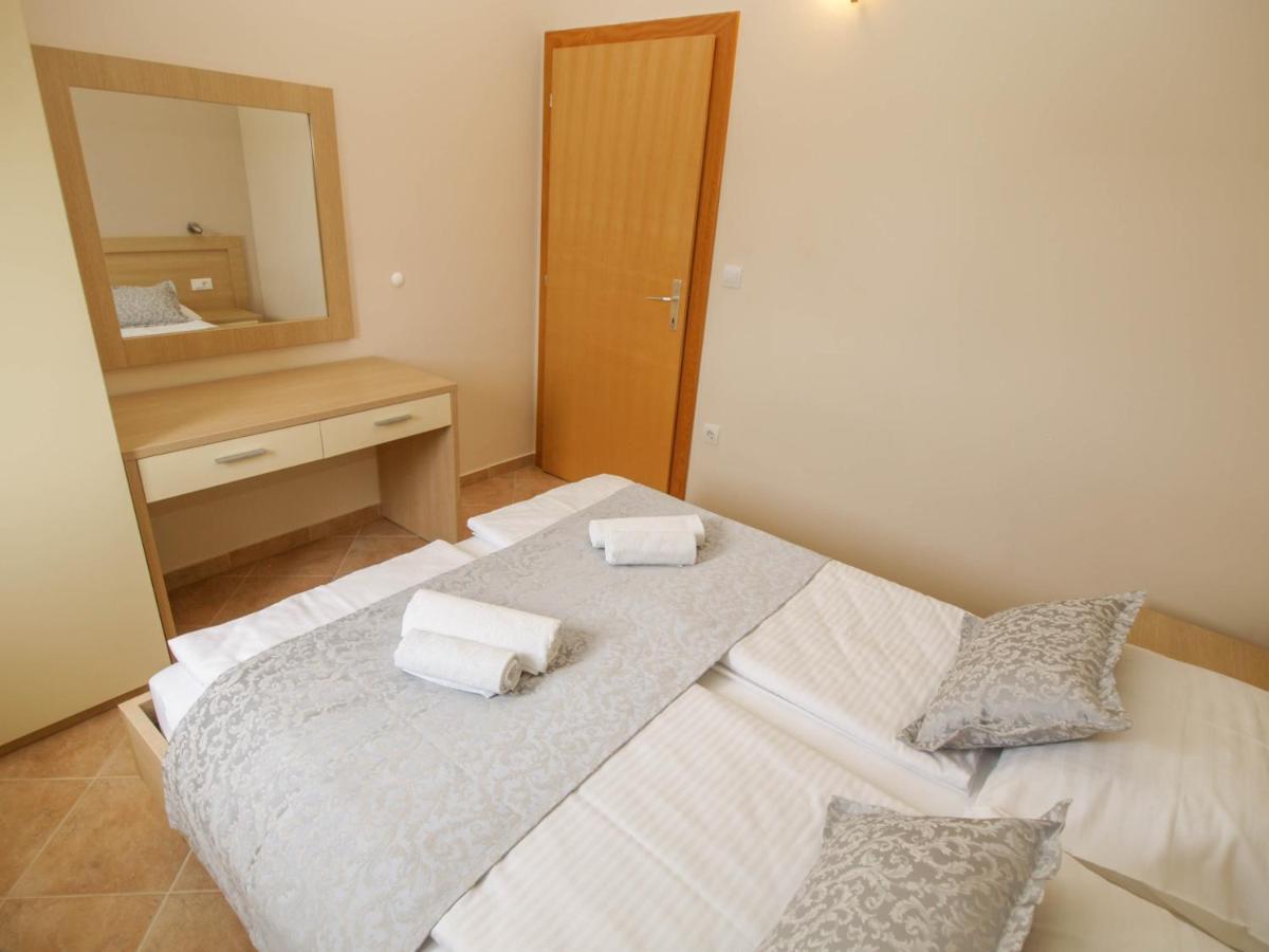 Apartments Villa Bondi Makarska Exterior foto
