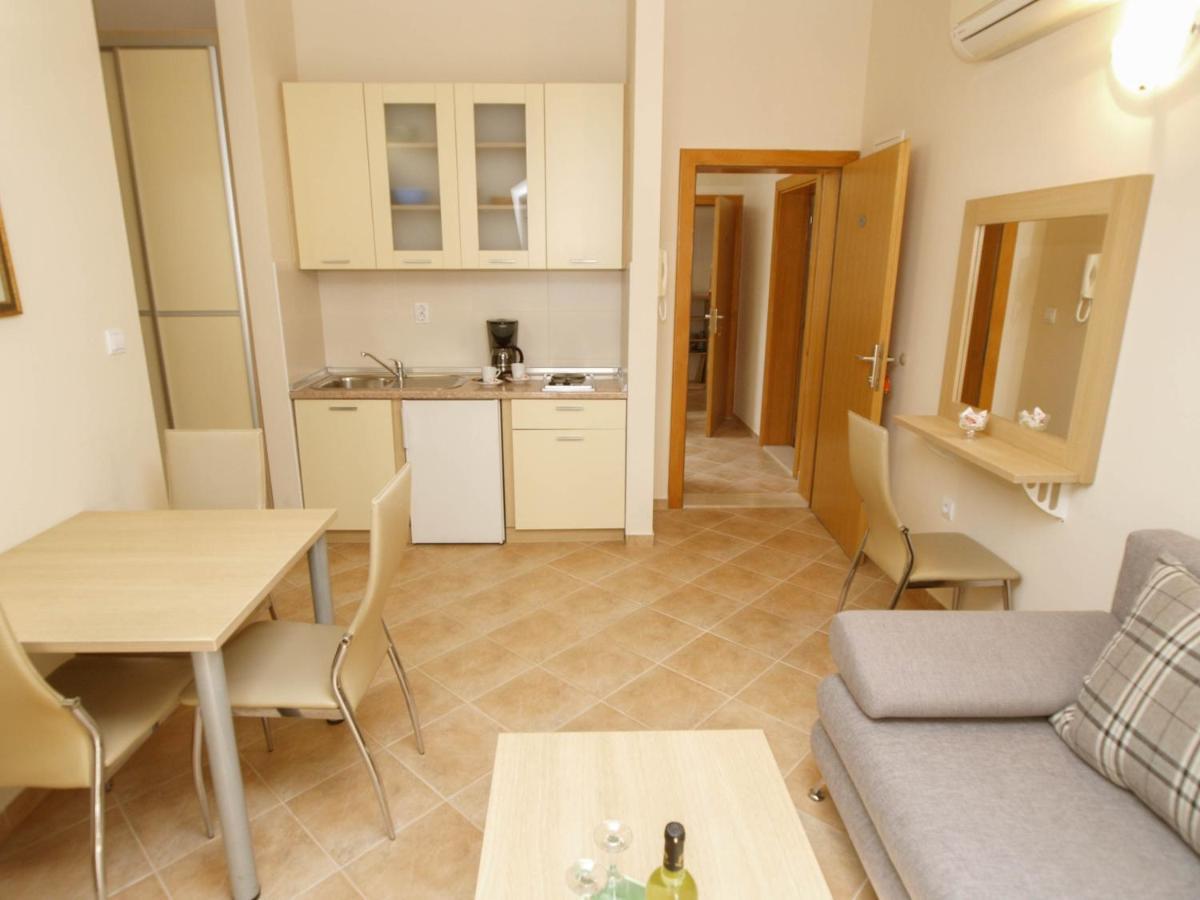 Apartments Villa Bondi Makarska Exterior foto